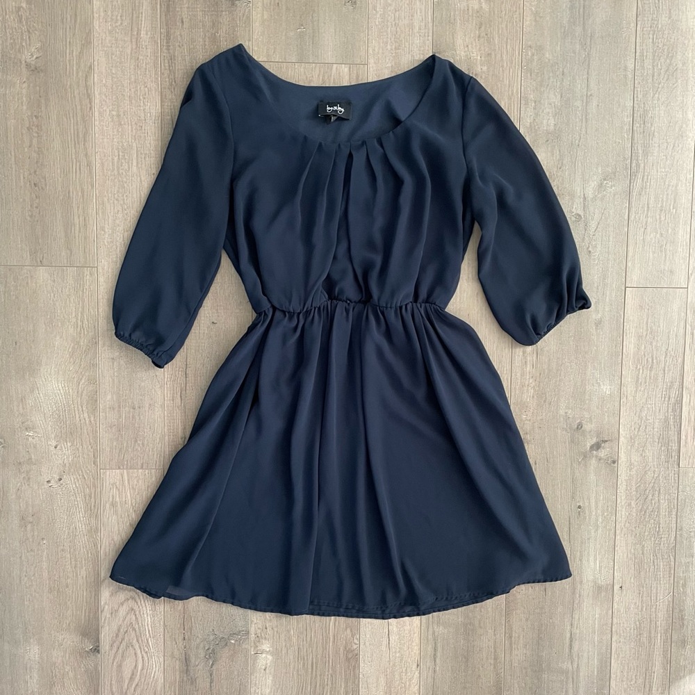 💥4/$25💥 Deep Blue Chiffon Like Dress